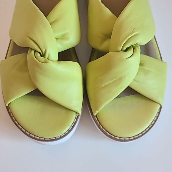 Eileen Fisher Bene Leather Platform Puffy Wedge Sandals Citrus Nappa Size 6 - Picture 3 of 15
